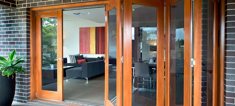 Folding Door Panel Repair in Eustis, FL